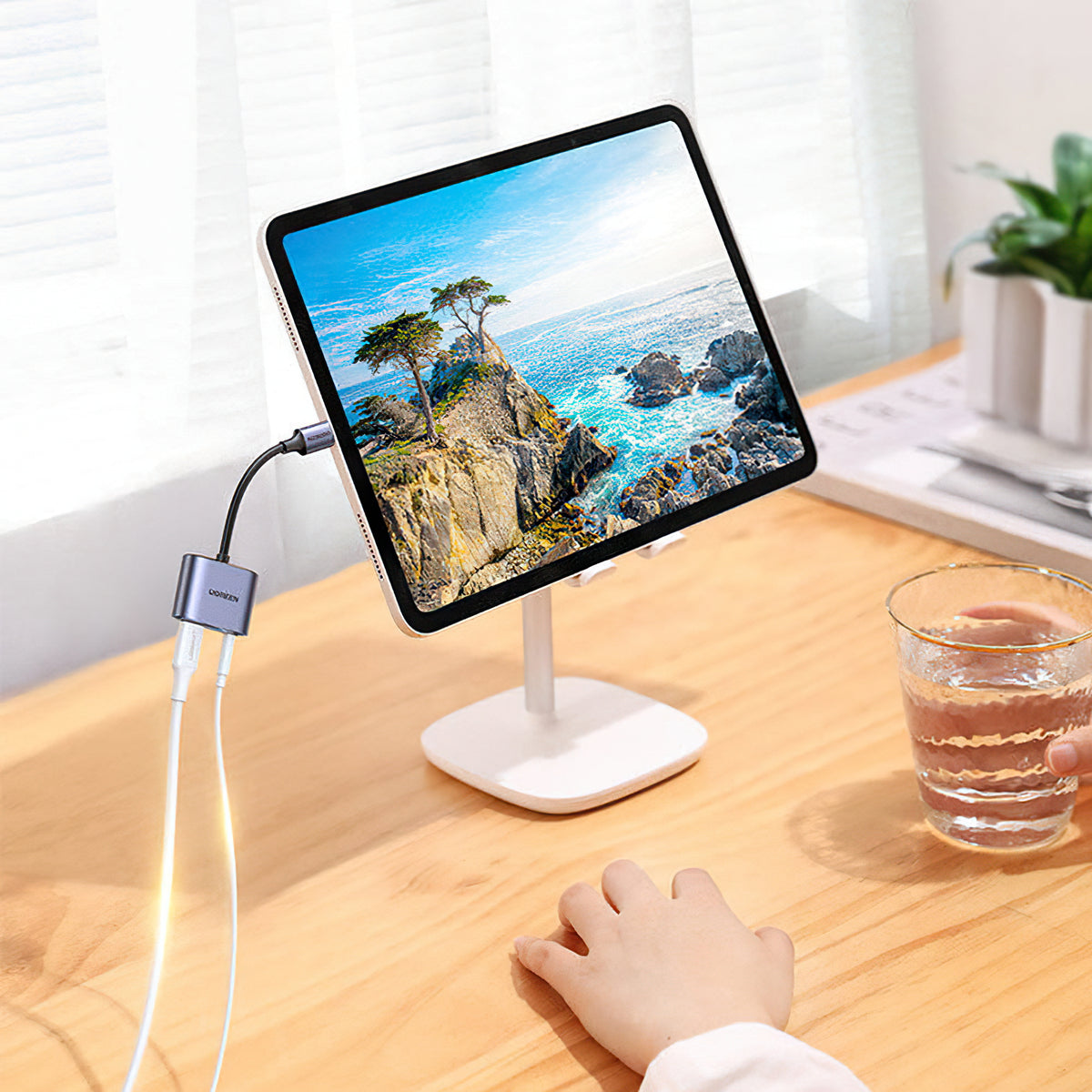 USB-C - 3,5 mm / USB-C UGREEN CM231 audio adapter, szürke