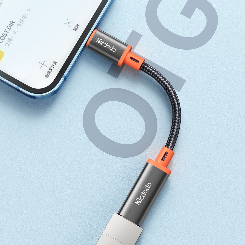 USB-C - Lightning McDodo CA-1440 Adat és Töltő Adapter, Fekete
