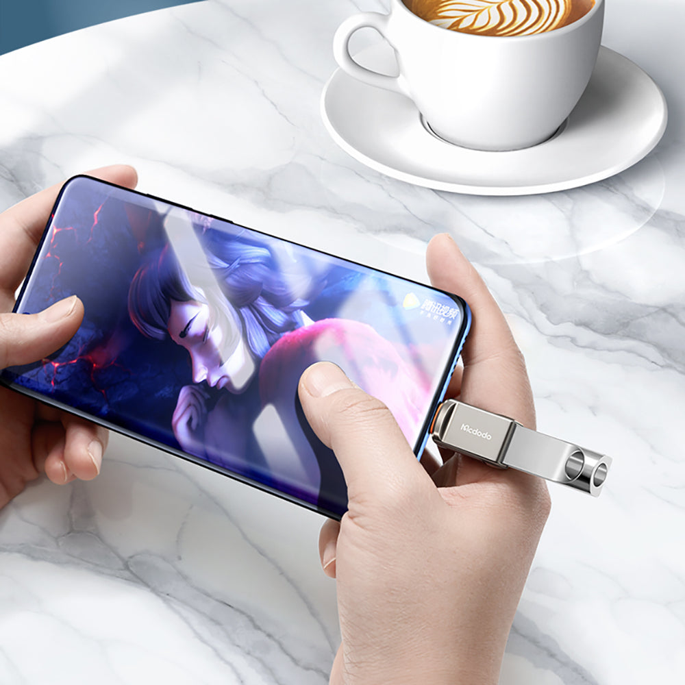 OTG USB-C - USB-A McDodo OT-8730 adapter, Szürke