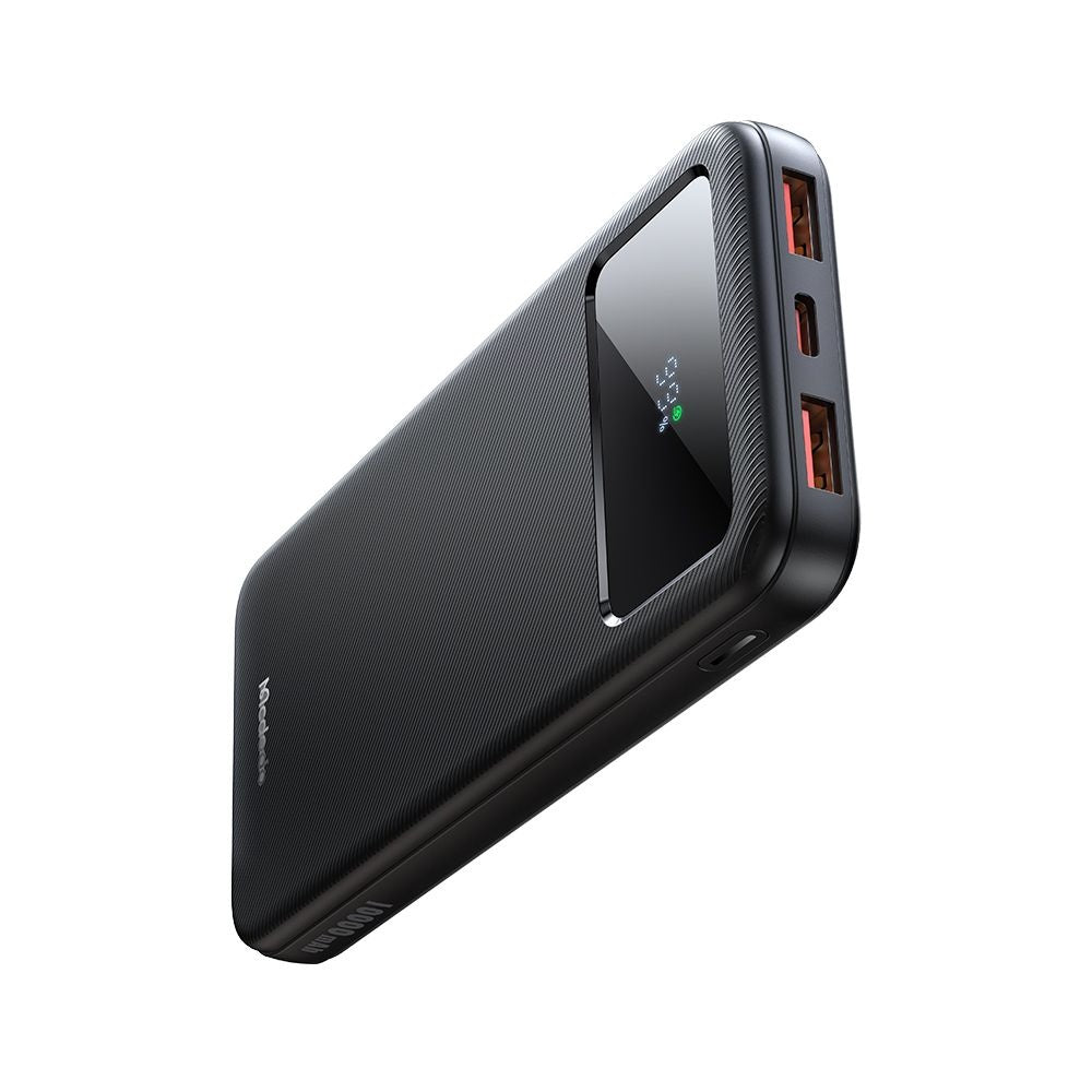 McDodo MC-4220 külső akkumulátor, 10000mAh, 22.5W, QC + PD, 2 x USB-A - 1 x USB-C, Fekete