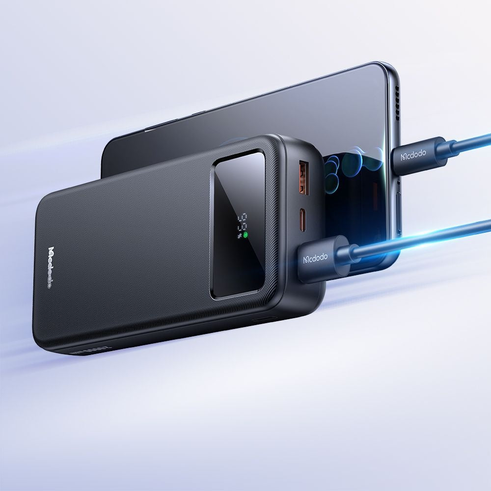 Külső akkumulátor McDodo MC-4230, 20000mAh, 22.5W, QC + PD, 2 x USB-A - 1 x USB-C, Fekete