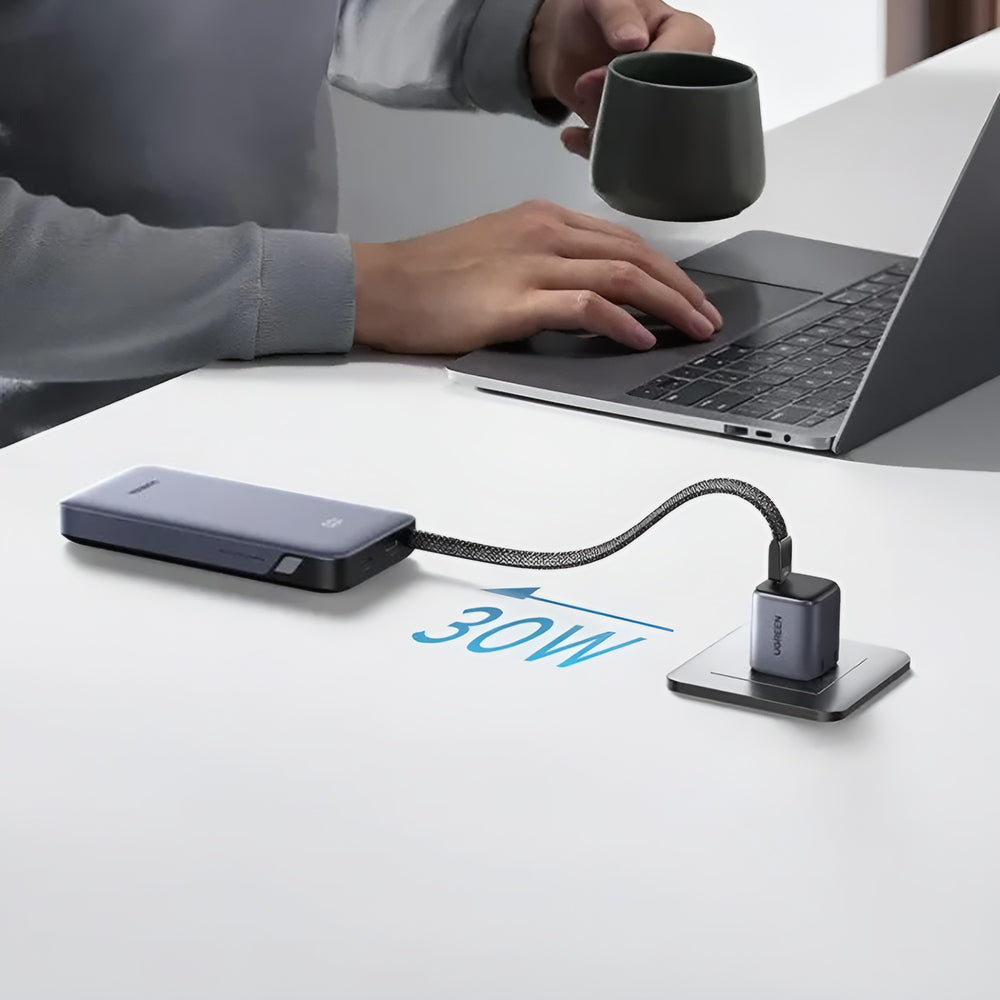 UGREEN PB528 (55985B) külső akkumulátor, 20000mAh, 30W, QC + PD, 1 x USB-A - 3 x USB-C, szürke