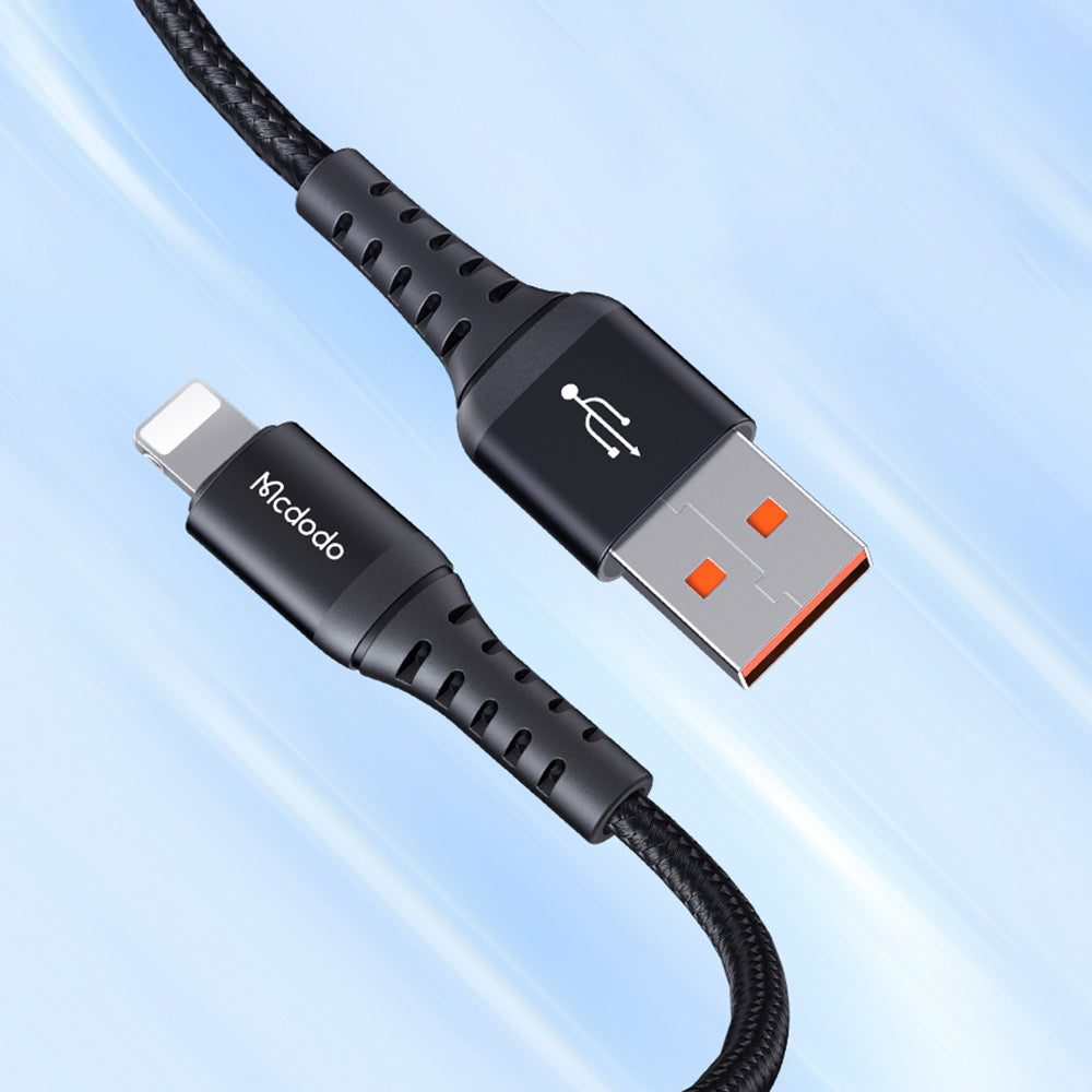 USB-A - Lightning McDodo CA-2261 adat- és töltőkábel, 18W, 1m, Fekete