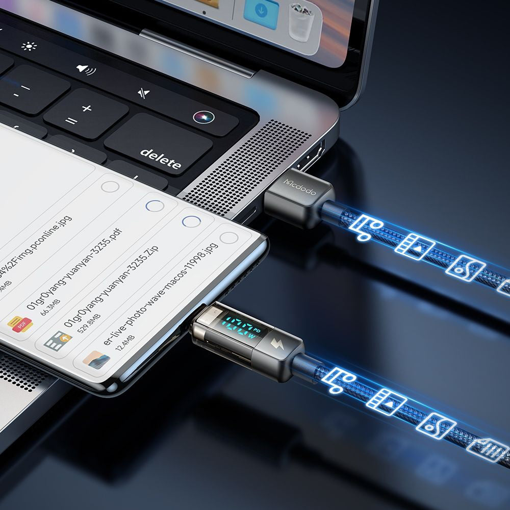 USB-A - USB-C McDodo CA-3630 Adat- és Töltőkábel Auto Power Off Kijelzővel, 66W, 1.2m, Fekete