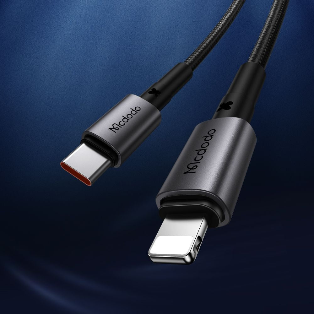 USB-C - Lightning McDodo CA-2850 adat- és töltőkábel, 36W, 1.2m, Fekete