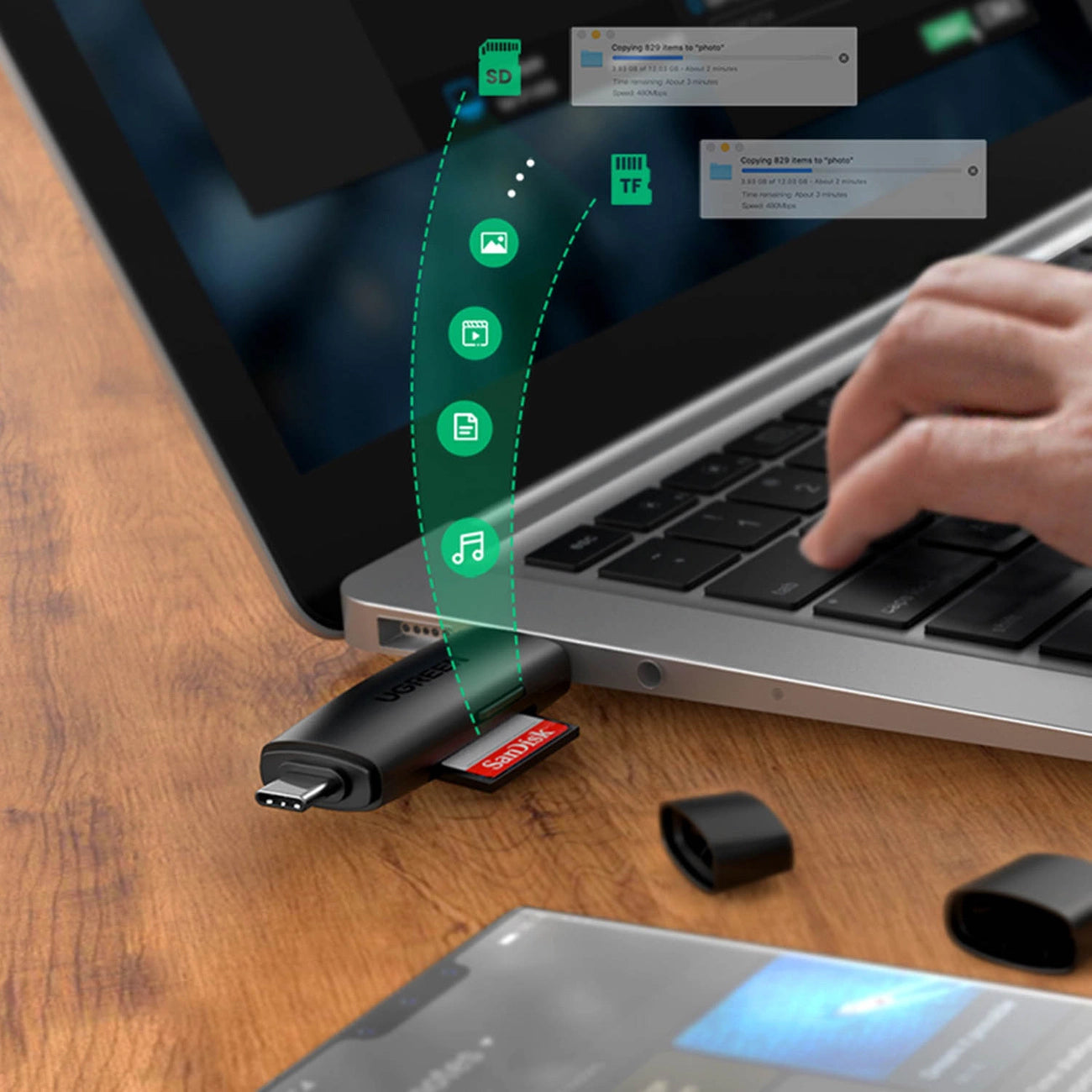 USB / USB-C kártyaolvasó UGREEN CM304, SD - microSD, Fekete
