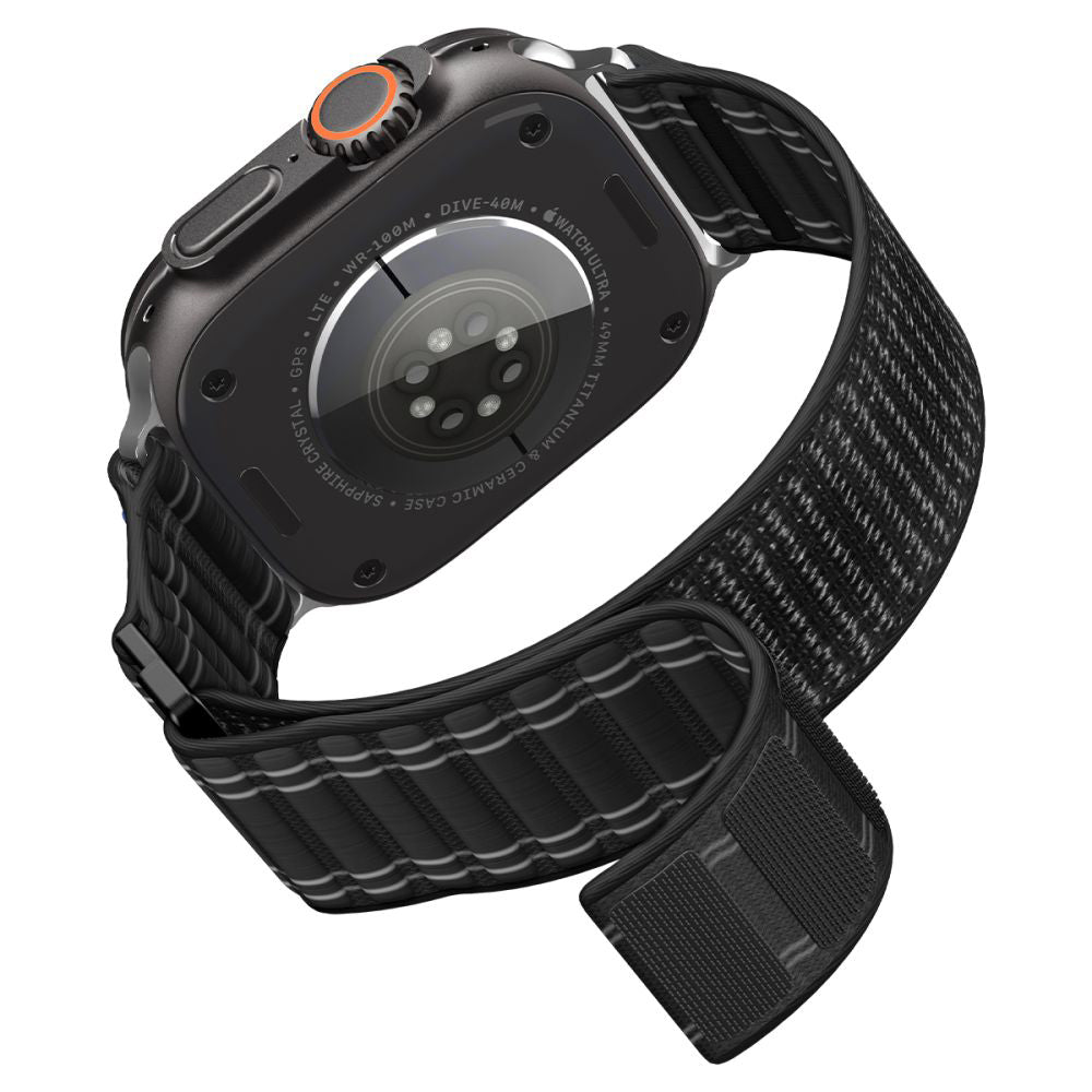 Spigen WBF0 szíj Apple Watch 49mm / 46mm / 45mm / 44mm sorozathoz, Fekete AMP10141