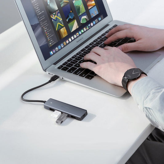 USB-C hub UGREEN CM219, 4 x USB-A 3.0, szürke