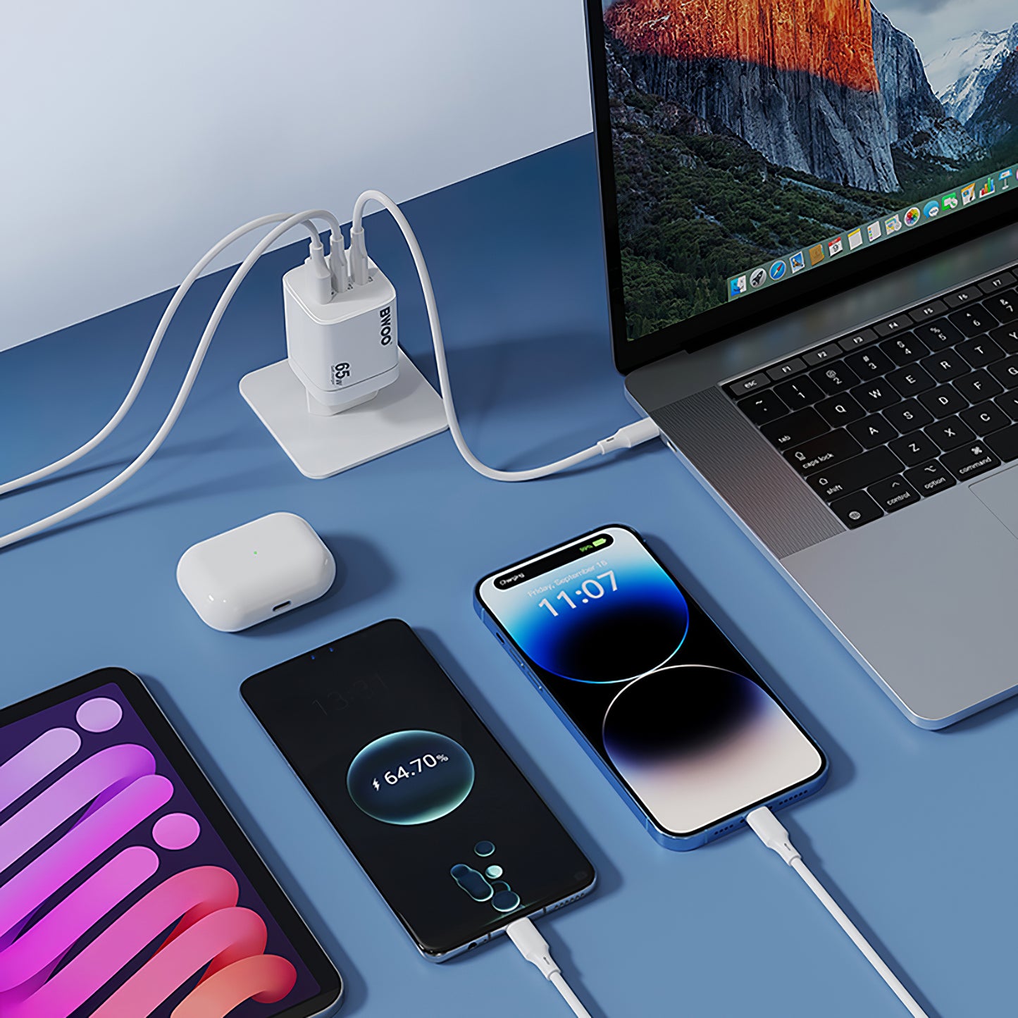 BWOO CDA147 hálózati töltő, 65W, 4.5A, 1 x USB-A - 2 x USB-C, Fehér