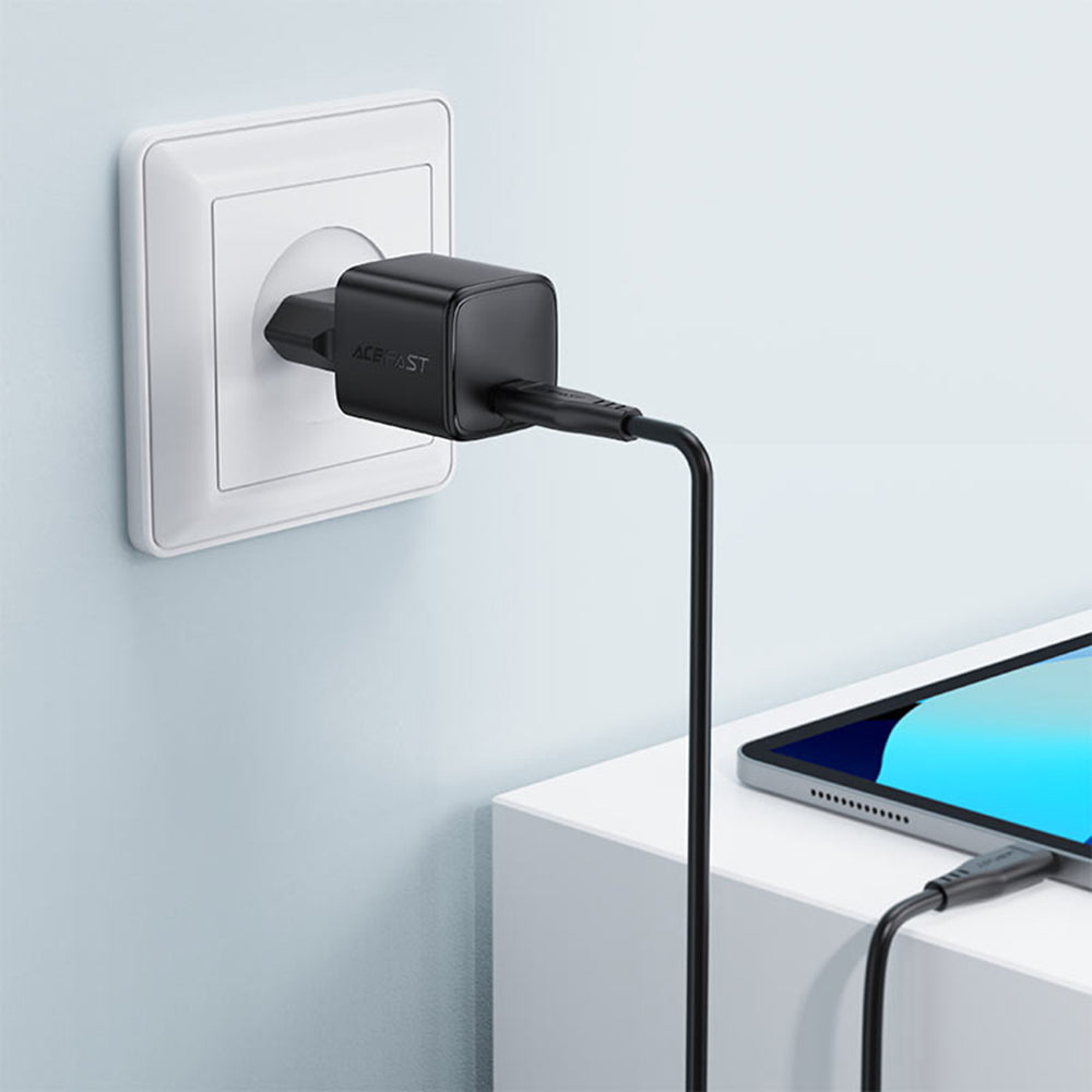 Hálózati töltő USB-C kábellel Acefast A118, 30W, 3A, 1 x USB-C, Fekete