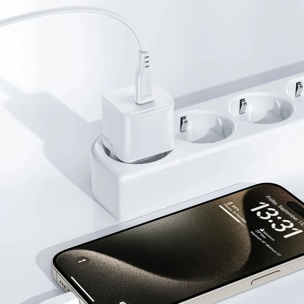 Hálózati töltő USB-C kábellel Acefast A77, 30W, 3A, 1 x USB-C, Fehér