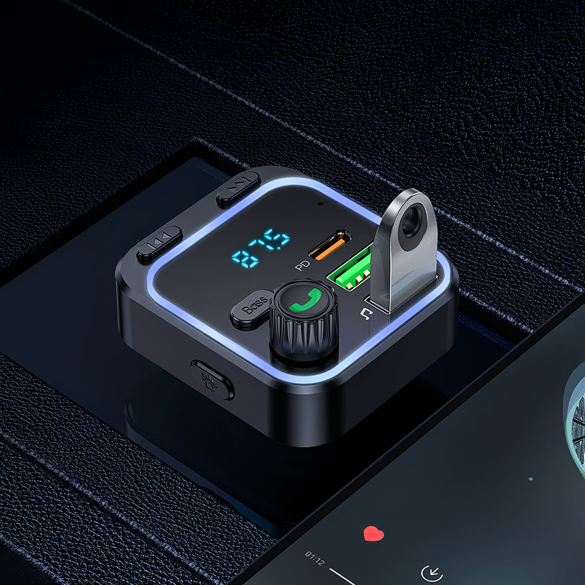 Bluetooth FM modulátor BC53 autópálya, 2 x USB-A - 1 x USB-C
