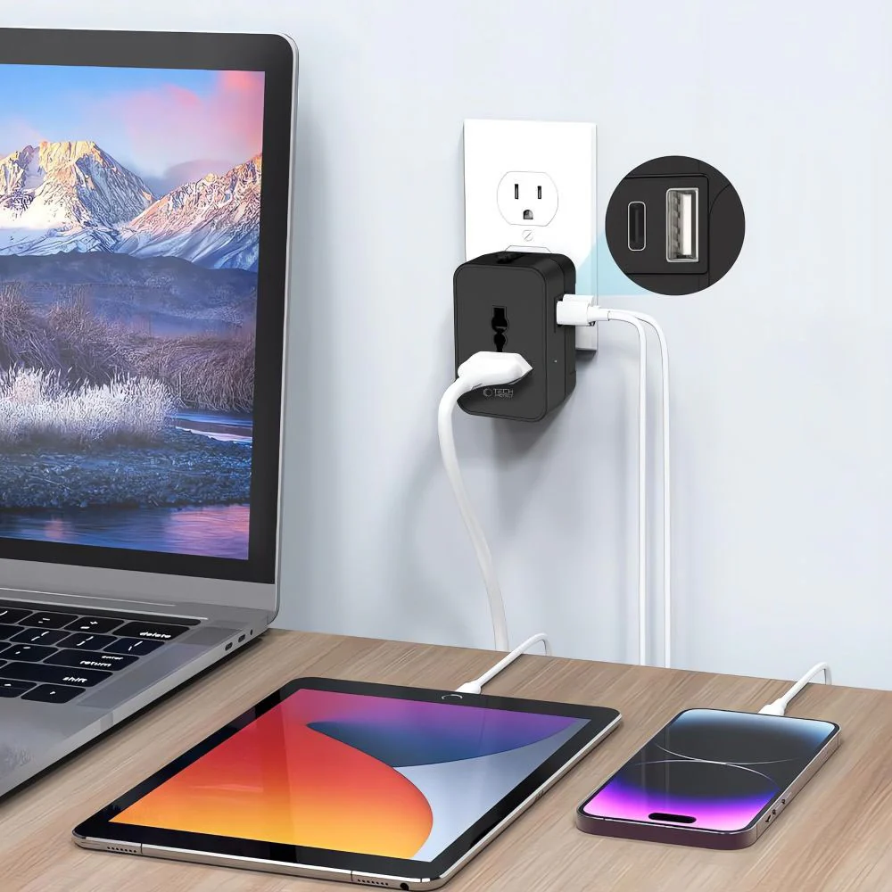 Tech-Protect TA300 Travel EU / UK / US / AU hálózati adapter, Fekete
