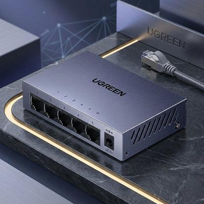 UGREEN CM933 hálózati switch (65956EU), 5 x RJ45, fekete