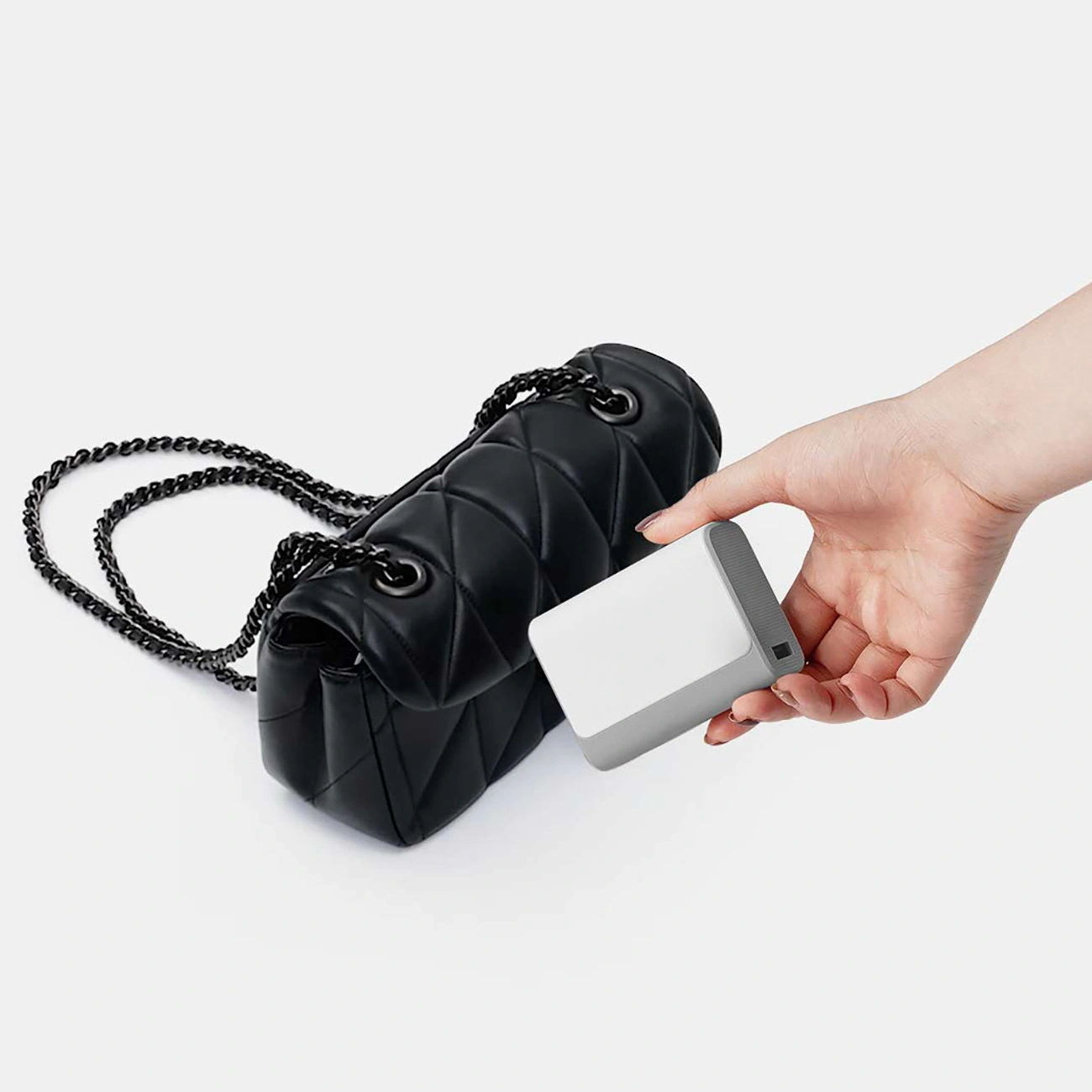 Cuktech CP13 külső akkumulátor, 10000mAh, 30W, QC + PD, 1 x USB-A - 1 x USB-C, Szürke