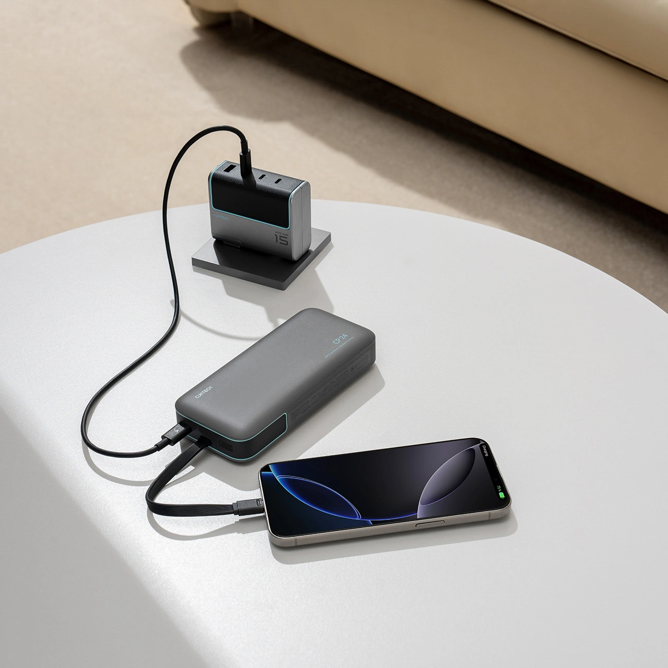 Cuktech LPB200N külső akkumulátor, 20000mAh, 40W, QC + PD, 1 x USB-A - 2 x USB-C, Fekete