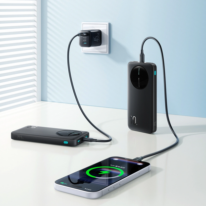Joyroom JR-PBF12 Pro külső akkumulátor, 10000mAh, 22,5W, QC + PD, 1 x USB-C - 2 x USB-A, Fekete