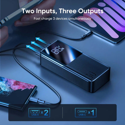 Joyroom JR-QP193 külső akkumulátor, 30000mAh, 22,5W, QC + PD, 1 x USB-C - 2 x USB-A, Fekete