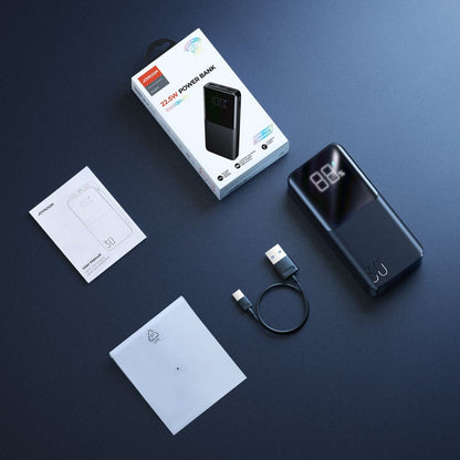 Joyroom JR-QP193 külső akkumulátor, 30000mAh, 22,5W, QC + PD, 1 x USB-C - 2 x USB-A, Fekete