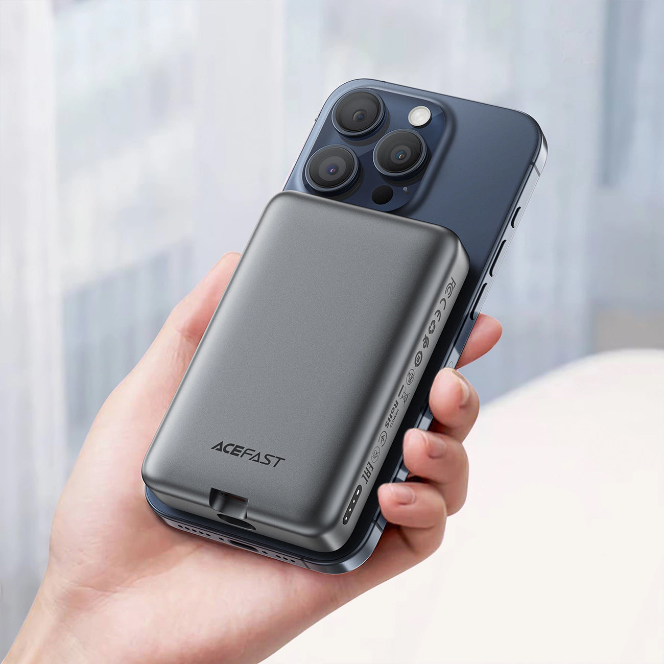 Külső vezeték nélküli akkumulátor Acefast M10, 10000mAh, 30W, PD + FQI, 1 x QI - 2 x USB-C, Fekete