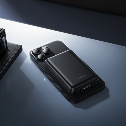 Borofone BJ82 Dawn vezeték nélküli külső akkumulátor, 5000mAh, 10W, 1 x QI - 1 x USB-A, Fekete