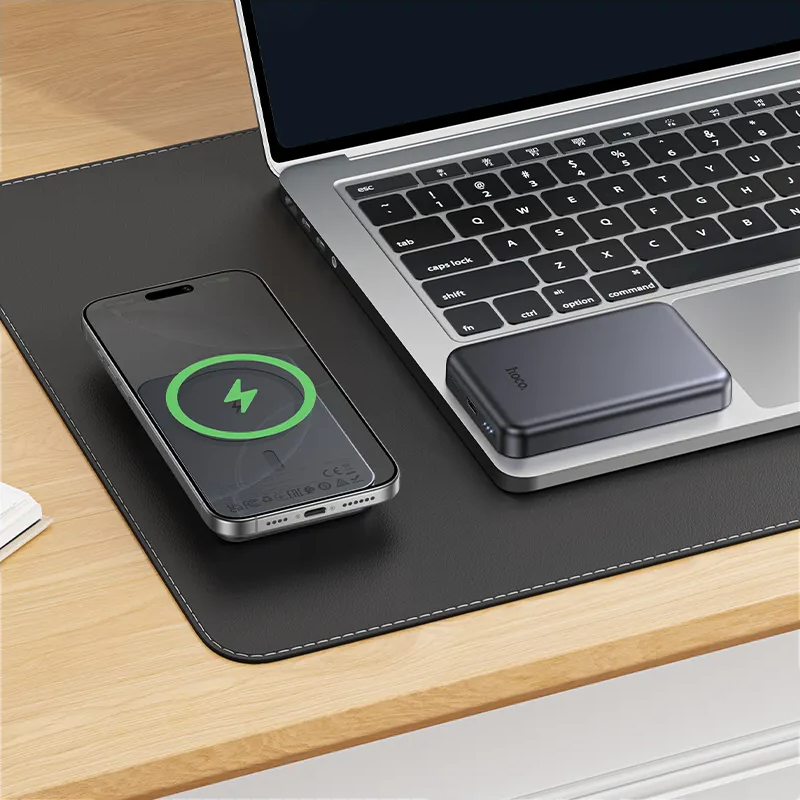 HOCO J160 vezeték nélküli külső akkumulátor, 5000mAh, 10W, 1 x QI - 1 x USB-C, Szürke