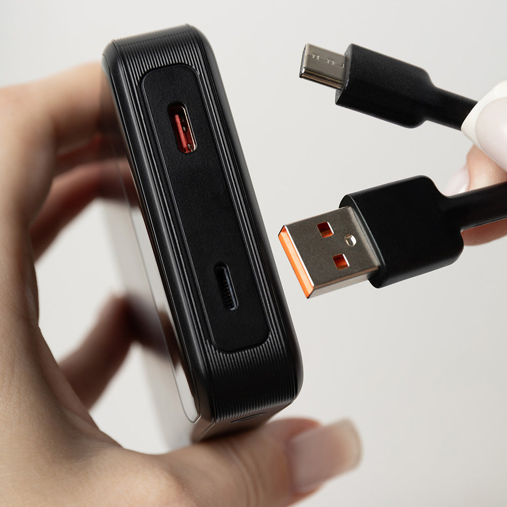 Proove Hoodman Wireless External Battery, 10000mAh, 20W, PD + FQI, 1 x QI - 1 x USB-C, Black PBH120010001