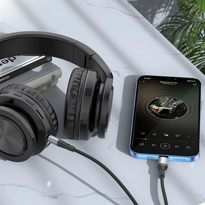 Audio kábel Lightning - 3.5mm HOCO UPA22, 1m, Fekete