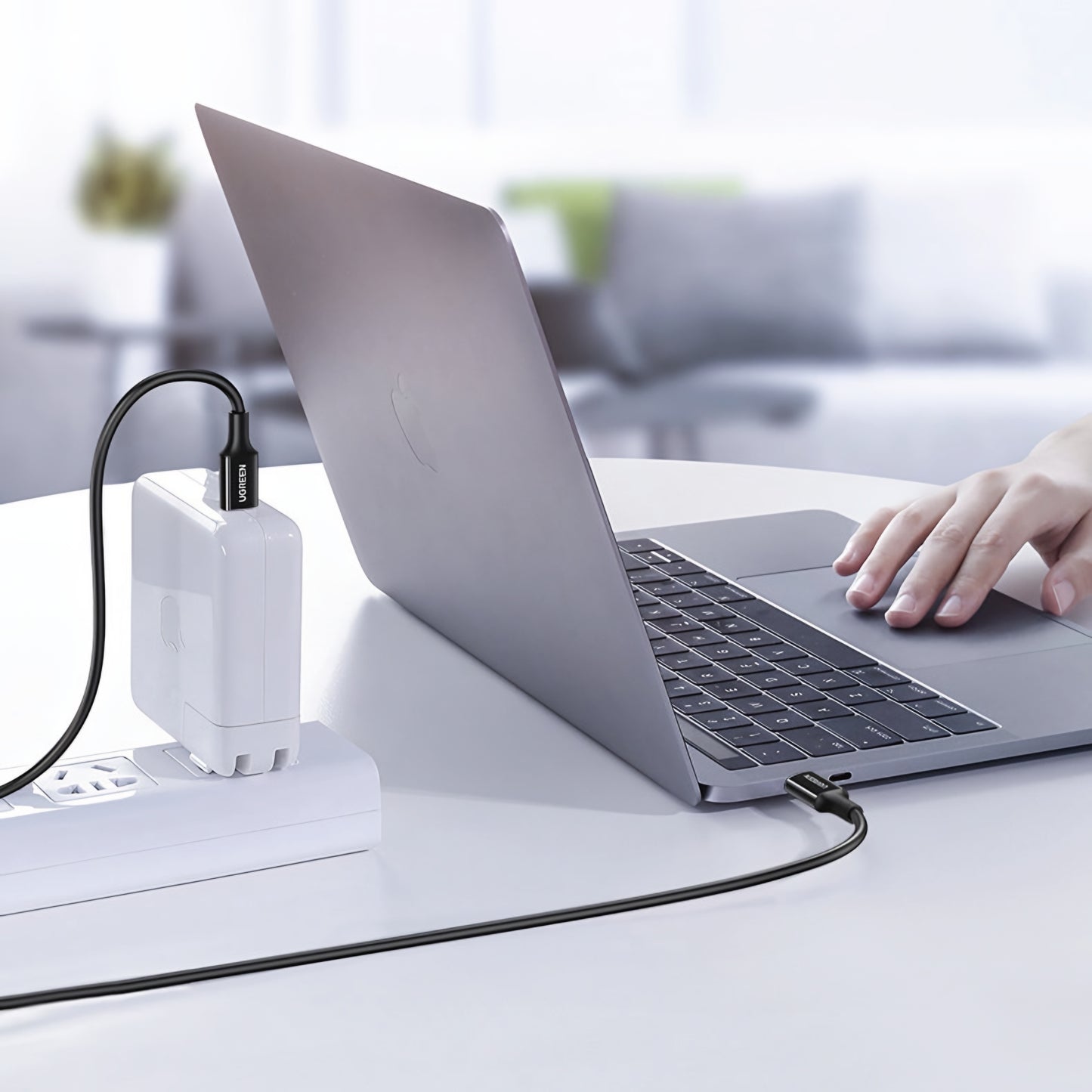 USB-C - USB-C adat- és töltőkábel UGREEN US300, 100W, 2m, Fehér