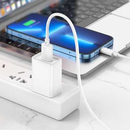 USB-A - Lightning adat- és töltőkábel HOCO X88, 18W, 2m, fehér