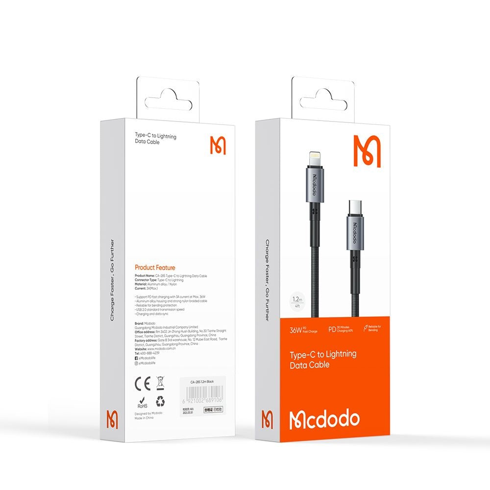 USB-C - Lightning McDodo CA-2850 adat- és töltőkábel, 36W, 1.2m, Fekete
