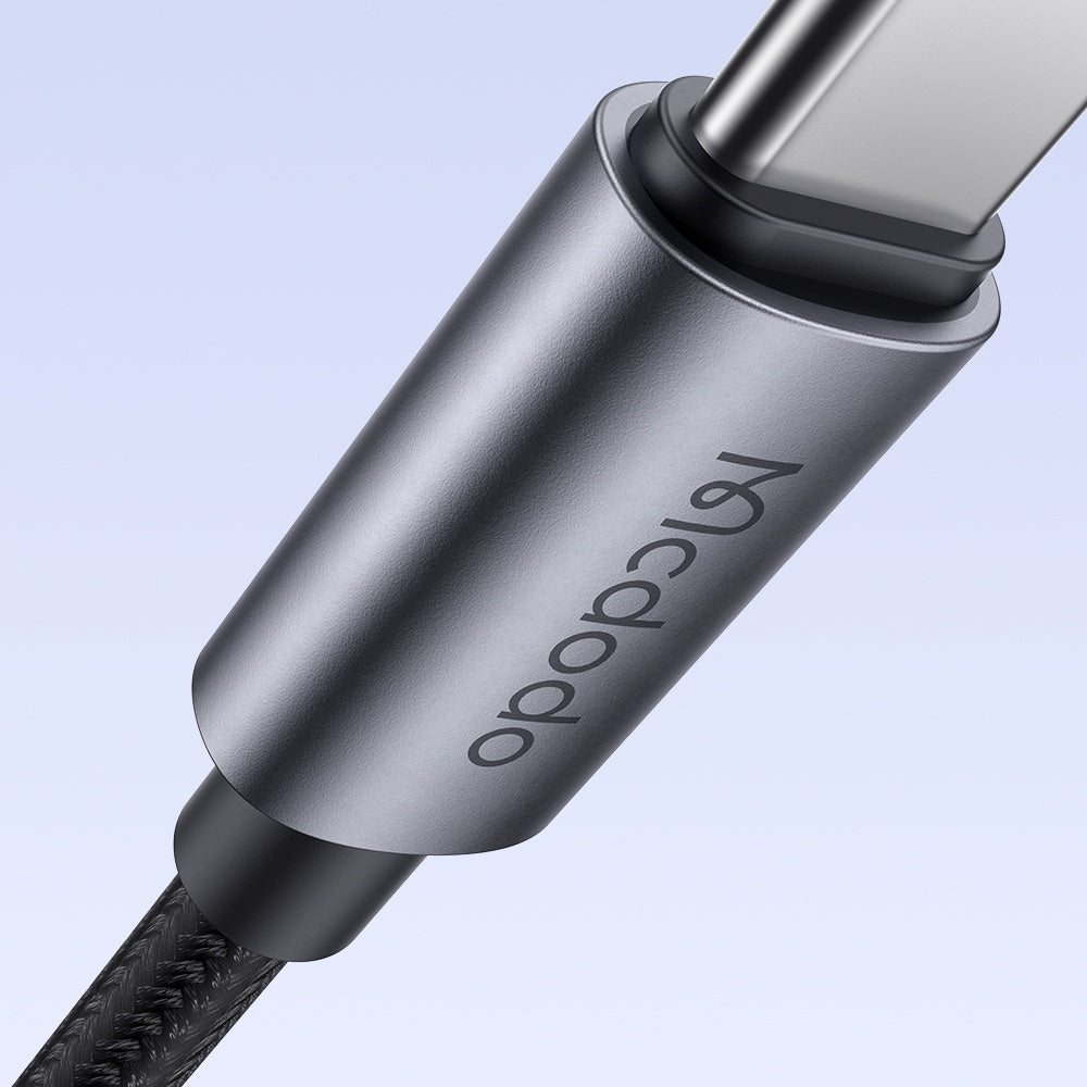 USB-C - Lightning McDodo CA-5710 adat- és töltőkábel, 36W, 1.2m, Fekete
