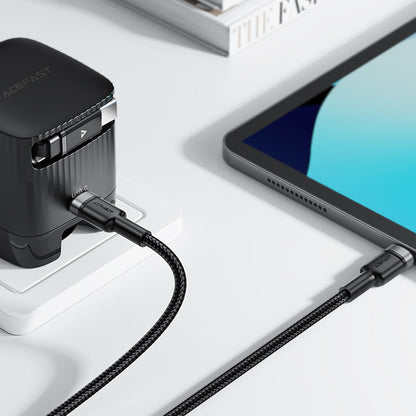 USB-C - USB-C Acefast C22-03 adat- és töltőkábel, 60W, 1.2m, Fekete