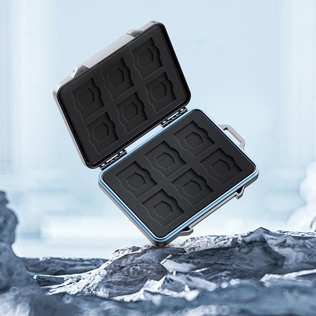 Orico PHCD-3 védőtok SD / microSD memóriakártyákhoz, fekete