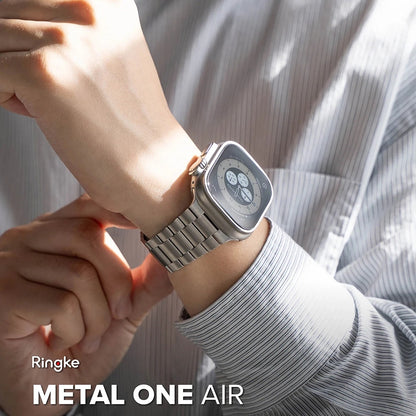 Ringke Metal One Air szíj Apple Watch 49mm / 46mm / 45mm / 44mm sorozathoz, Ezüst