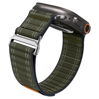 Spigen WBF0 szíj Apple Watch 49mm / 46mm / 45mm / 44mm sorozathoz, Zöld