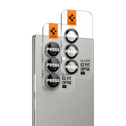 Spigen GlastR EZ FIT Optik Pro HD hátsó kamera védőfólia Samsung Galaxy Z Fold7 F966-hoz, Edzett üveg, 2 darabos készlet, Fekete AGL09581