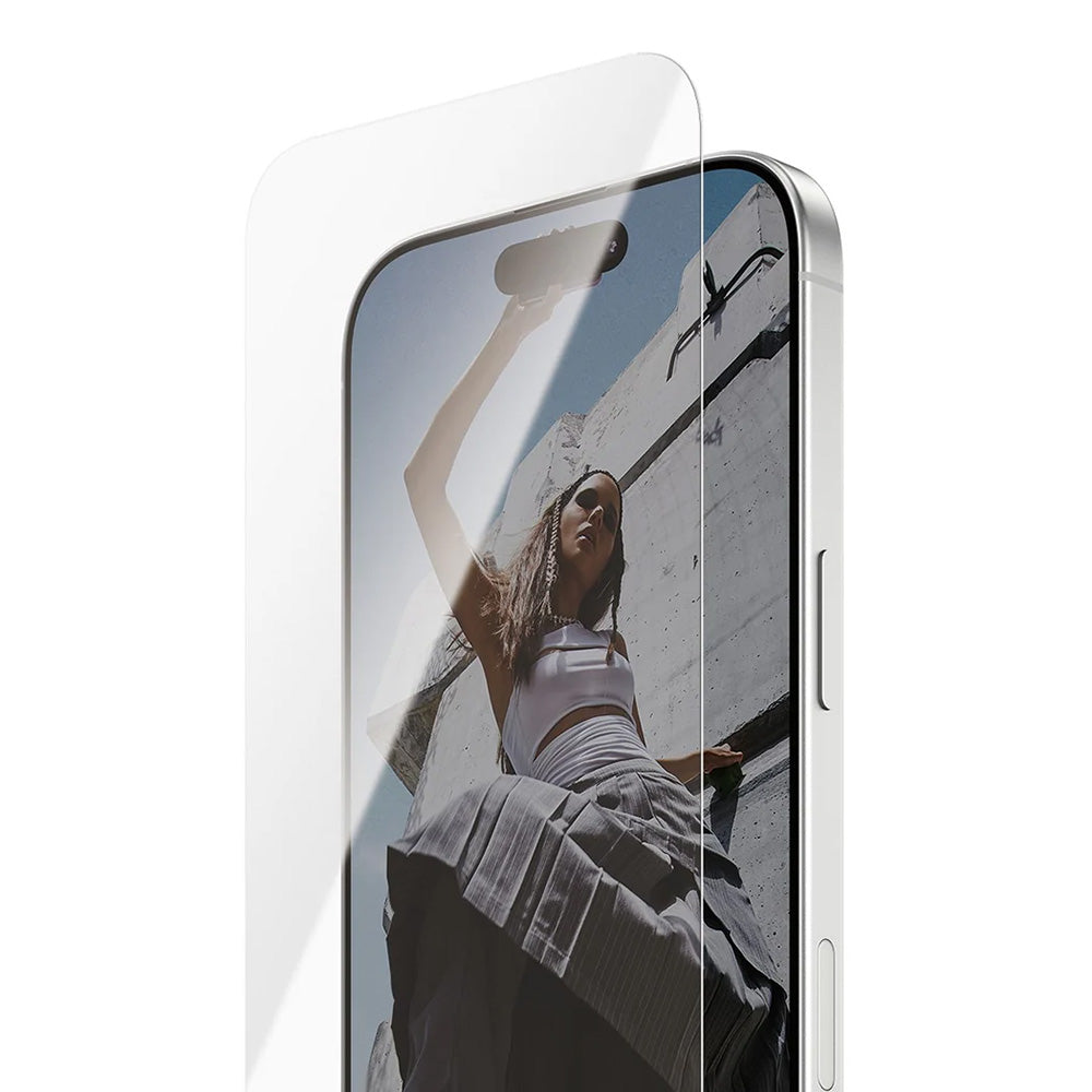 Védőfólia PanzerGlass Safe képernyőre. Ultra-Wide Fit EasyAligner az Apple iPhone 17 / 16 Pro-hoz, Edzett üveg, Teljes ragasztás