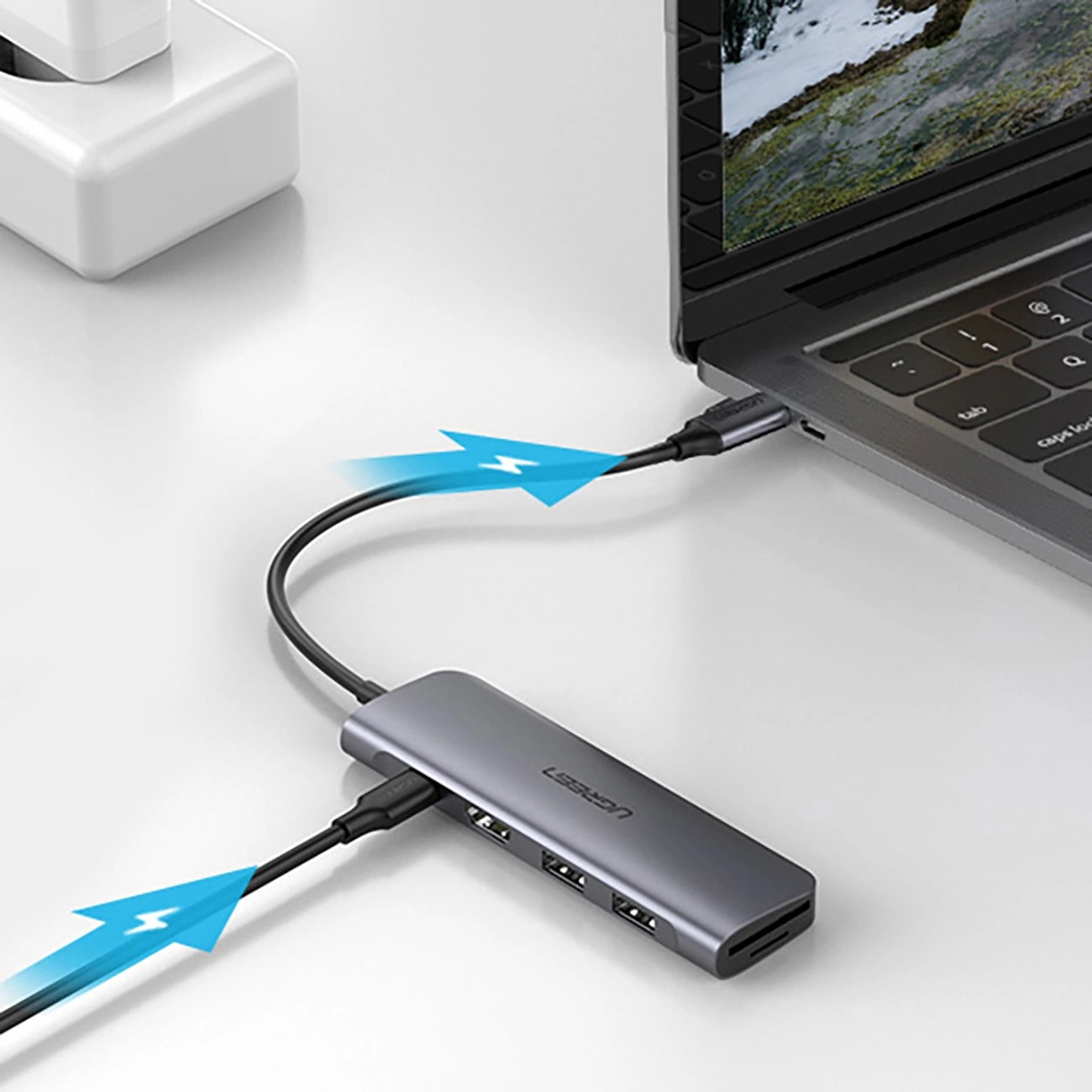 Hub USB-C UGREEN CM195 (15214), 2 x USB-A 3.0 - 1 x USB-C - 1 x HDMI - 1 x SD - 1 x microSD, Szürke