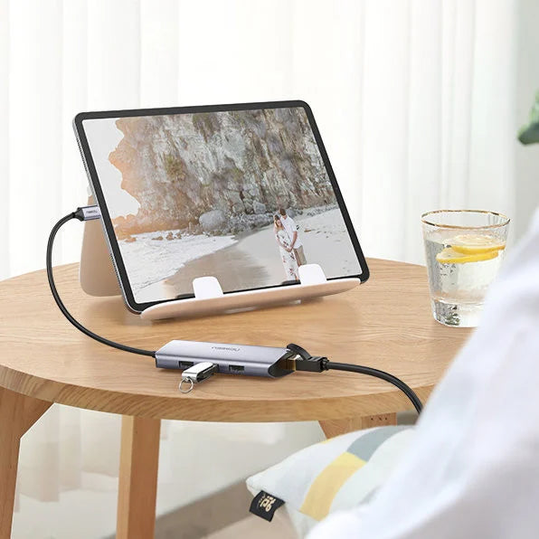 UGREEN CM252 USB-C Hub, 3 x USB-A 3.0 - 1 x USB-C - RJ45, Szürke