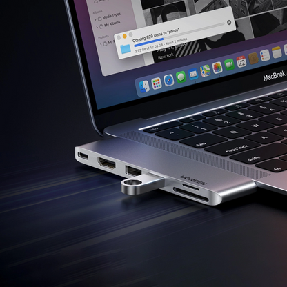 UGREEN CM380 USB-C hub (80856) Apple MacBook Pro / Air sorozathoz, 2 x USB-A 3.0 - 1 x USB-C - 1 x HDMI - 1 x SD - 1 x microSD