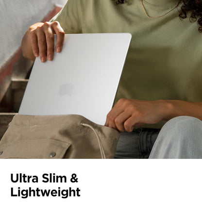 Spigen Airskin tok Apple MacBook Air 13 hüvelykes (2026) / (2025) / (2024) / (2022) számára, áttetsző szatén ACS11530