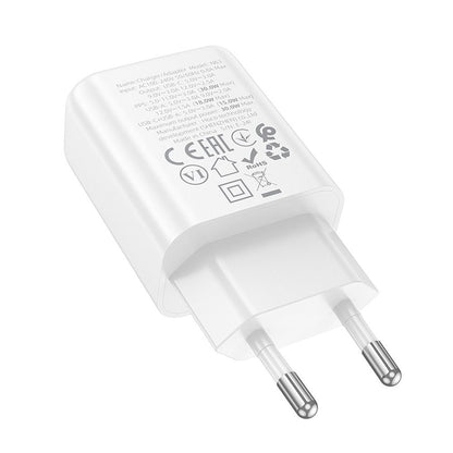 HOCO N63 hálózati töltő, 30W, 3A, 1 x USB-A - 1 x USB-C, Fehér