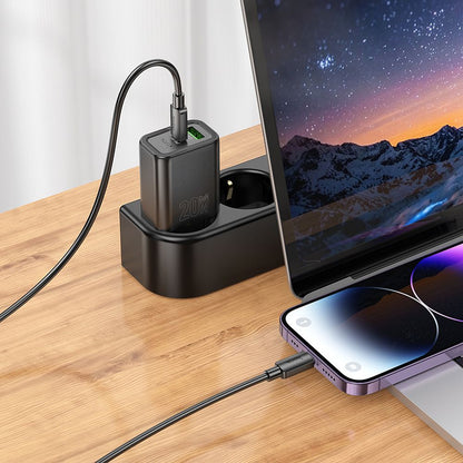 Hálózati töltő USB-C kábellel HOCO N61, 20W, 3A, 1 x USB-A - 1 x USB-C, Fekete
