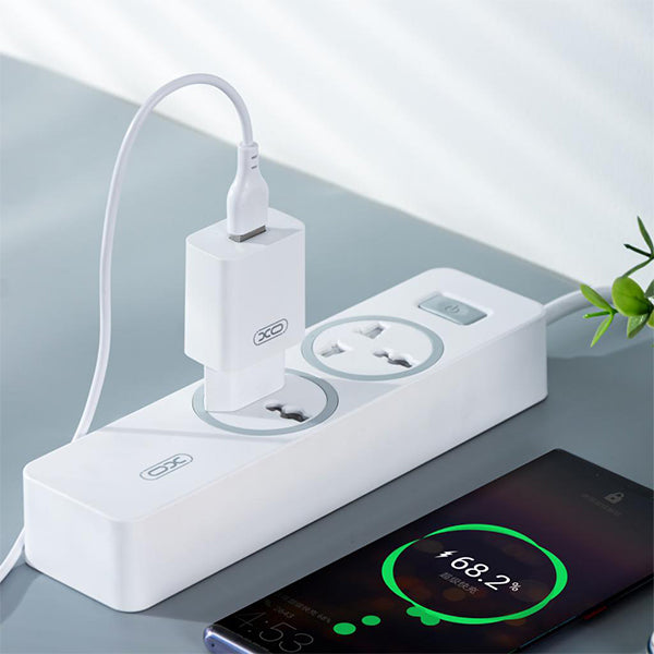 XO Design L99 mikroUSB kábellel ellátott hálózati töltő, 12W, 2.4A, 1 x USB-A, Fehér