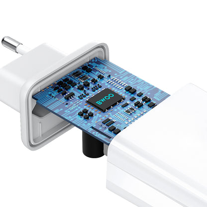 BWOO CDA182 Lightning kábeles hálózati töltő, 38W, 3A, 1 x USB-A - 1 x USB-C, Fehér