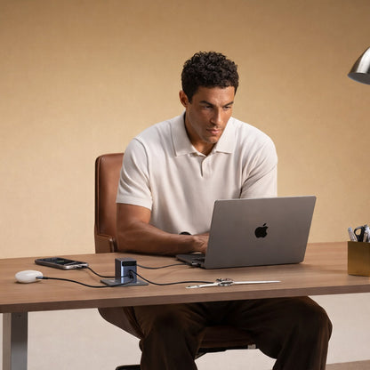 Hálózati töltő USB-C kábellel UGREEN X616 (65828), 100W, 5A, 1 x USB-A - 3 x USB-C, Szürke