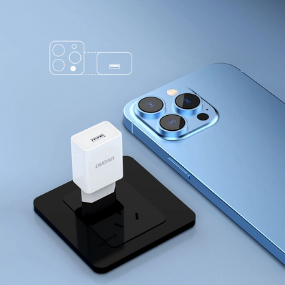Hálózati töltő USB-C kábellel Dudao A4EU, 10W, 2.1A, 1 x USB-A, Fehér
