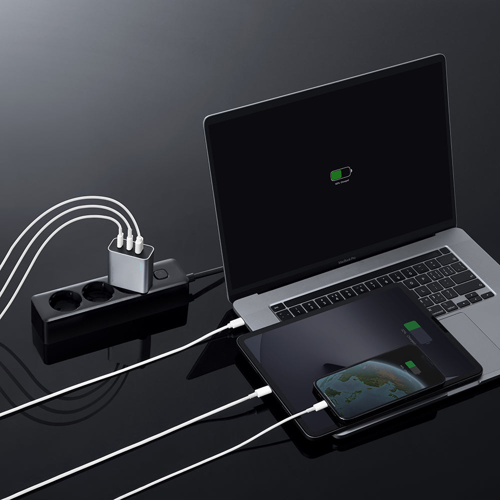 Cuktech hálózati töltő, 65W, 3,25A, 1 x USB-A - 2 x USB-C, Fehér CUK0A15CEUSL