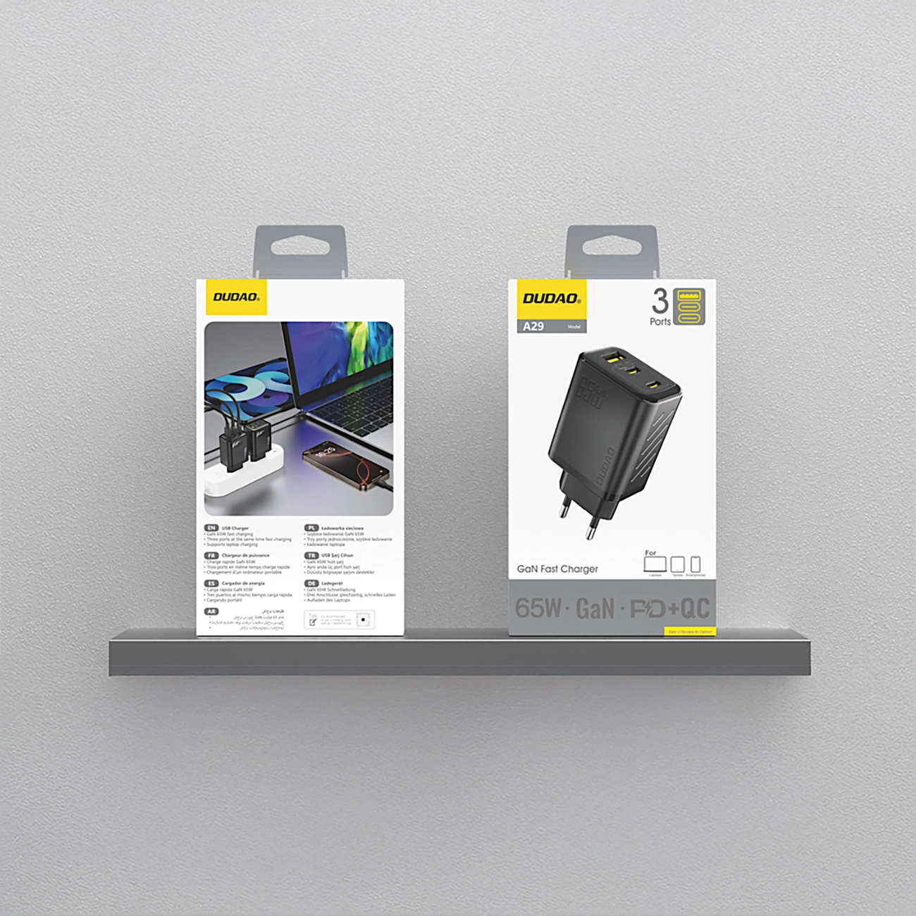 Dudao A29 hálózati töltő, 65W, 1 x USB-A - 2 x USB-C, Fekete